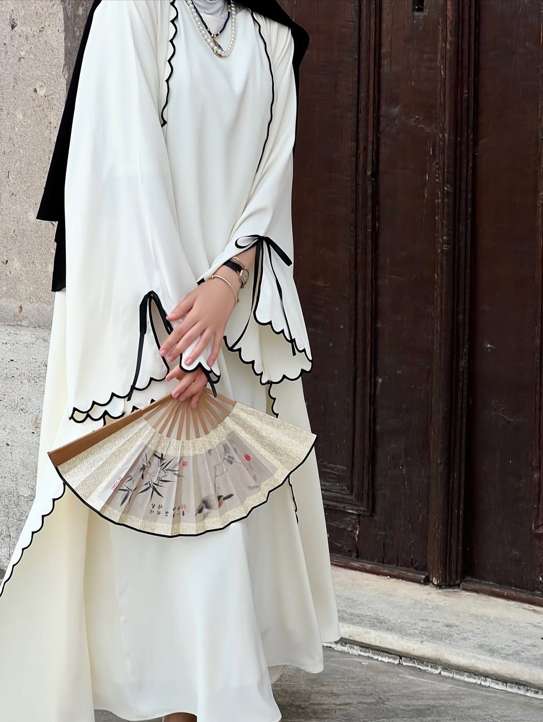 Ribbon Abaya with Stroller