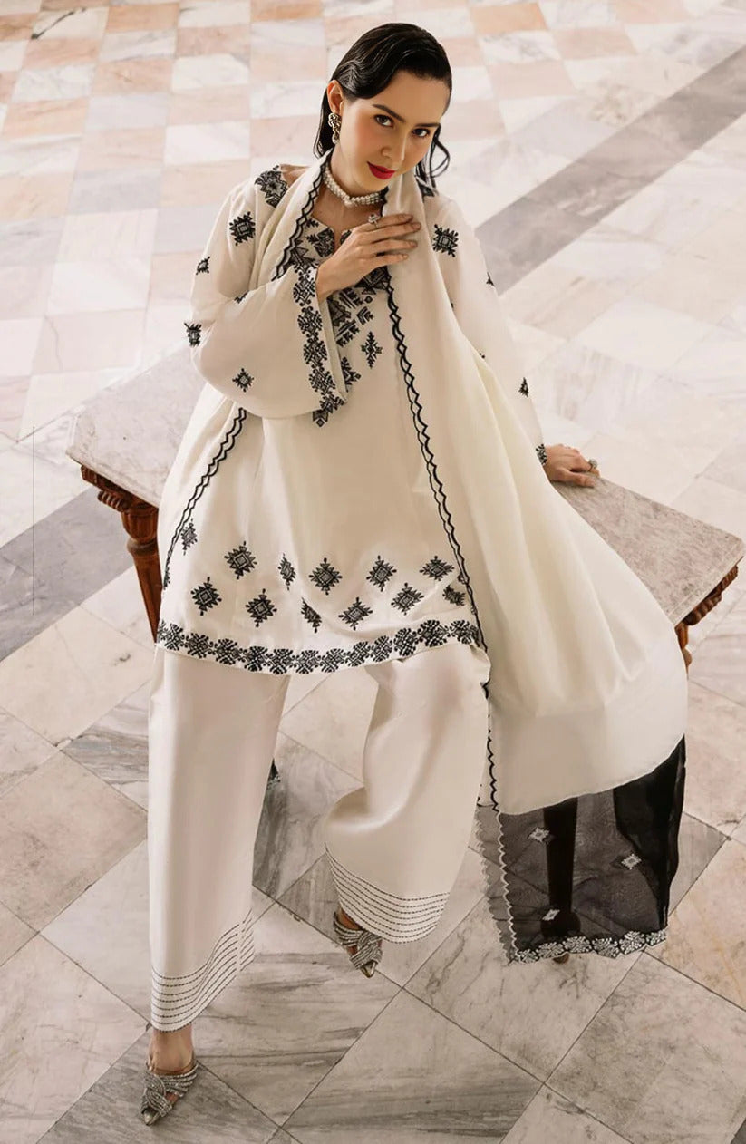 Gulrukh– Embroidered Farshi Shalwar 3PC