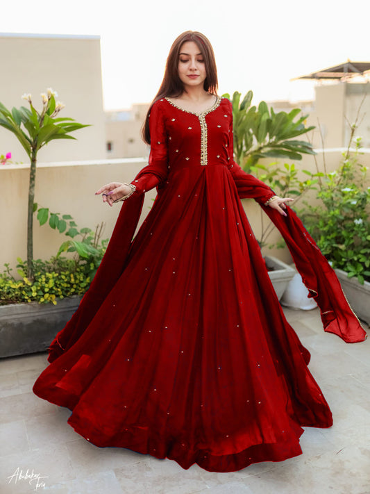 Mahnoor – Pearl Embroidered Maxi 3PC