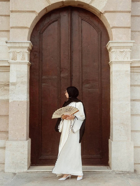 Ribbon Abaya with Stroller