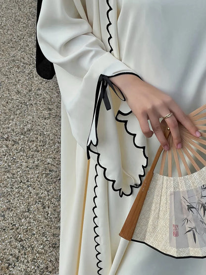 Ribbon Abaya with Stroller