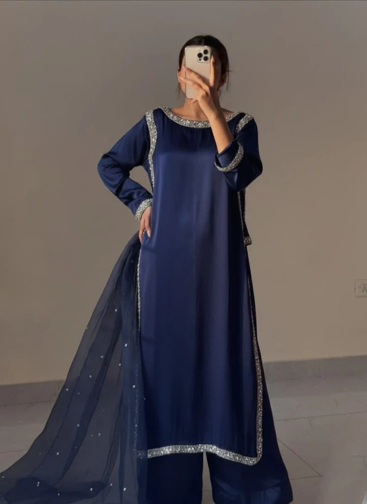 Noor– Fancy Lace Work 3PC